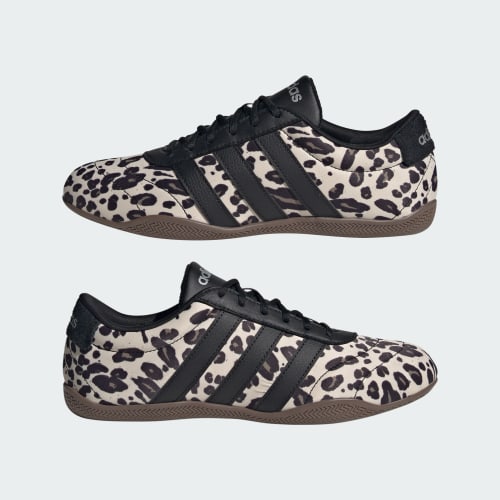 Sizing (Women) adidas Grand Court Low Sneakers Crystal Linen/Core Black/Khaki Six KI2717