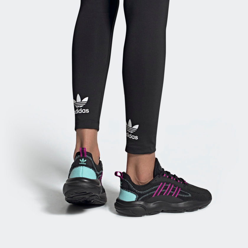 Sizing (W) 阿迪达斯 Haiwee '黑色艳粉' EF4457