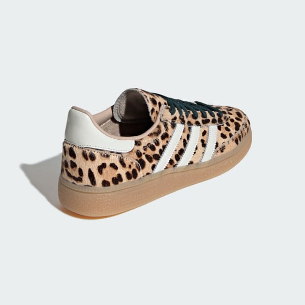 Purchase (W) Adidas Handball Spezial Magic Beige/Ivory/Aurora Ivy Sneakers. KI6678