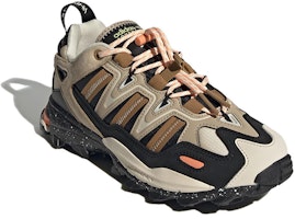 (女款)adidas Hyperturf Adventure 'Magic Beige Beam Orange' HQ3979 Lookbook (女款)adidas Hyperturf Adventure 'Magic Beige Beam Orange' HQ3979