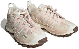 (W) 아디다스 하이퍼터프 어드벤처 '원더 쿼츠' HQ4303 Lookbook (W) 아디다스 하이퍼터프 어드벤처 '원더 쿼츠' HQ4303