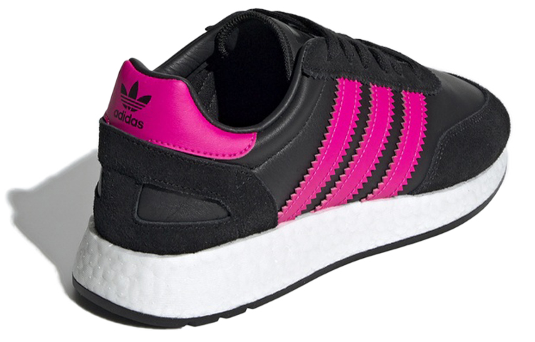 Lookbook (W) adidas I-5923 'Merah Jambu' G54518