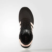 Lookbook (W) adidas Iniki Runner 'Hitam Koral' BB0000
