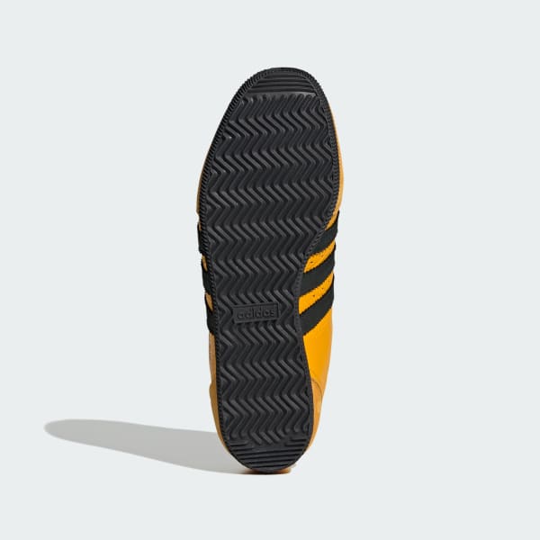 Shop 女士日本限定运动鞋系列 JI2665