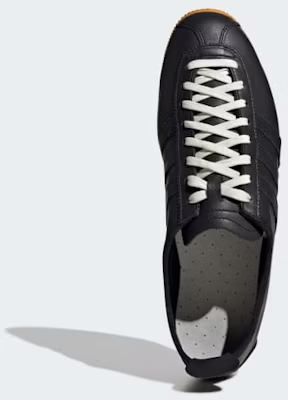 Adidas Koleksi Jepang Core Black/Core Black/Supplier Colour JS3774 Lookbook Adidas Koleksi Jepang Core Black/Core Black/Supplier Colour JS3774