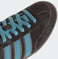 (W) アディダス ジャパンエディション ダークブラウン/プレラブドブルー/トレースブラウン JS4028 1