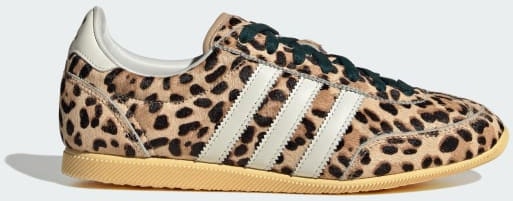 women-adidas-japan-exclusive-japan-edition-magic-beige-ivory-aurora-ivy-ki-6687