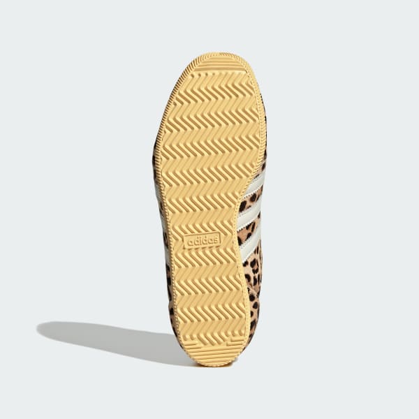 Lookbook (W) Adidas Edisi Jepang Eksklusif Magic Beige/Ivory/Aurora Ivy. KI6687