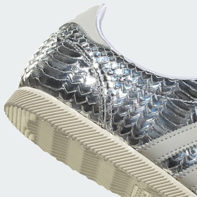 (Women) Adidas Japan Exclusive Sneakers Silver Metallic/Silver Metallic/Cloud White KH9017 Cheap (Women) Adidas Japan Exclusive Sneakers Silver Metallic/Silver Metallic/Cloud White KH9017