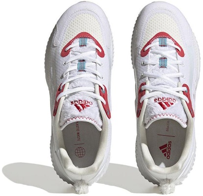 (W) アディダス ジェリーバウンス "新年" (Adidas Jerībounces "Shinnen") ID4252 Lookbook (W) アディダス ジェリーバウンス "新年" (Adidas Jerībounces "Shinnen") ID4252