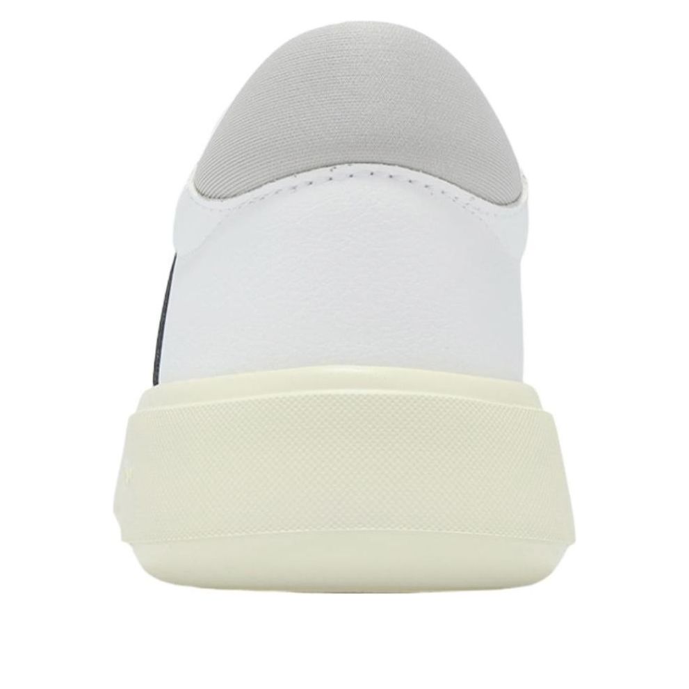 Shop (W) adidas Litecourt ''白黑銀金屬色'' JI2162