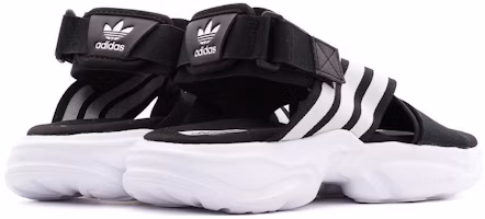 Shop (女款)adidas Magmur '黑白' EF5863