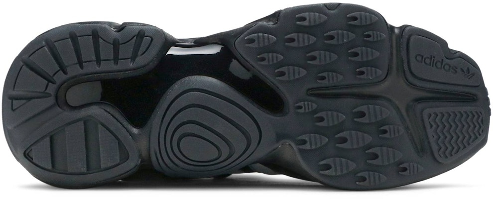 (W) adidas Magmur Runner 'Hitam Putih' EE5141 Shop (W) adidas Magmur Runner 'Hitam Putih' EE5141