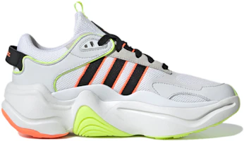 Order (女款)adidas Magmur Runner ‘水晶白霓虹’ EH1094