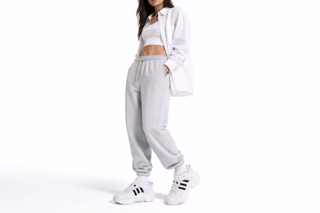 Order (女性款)adidas Magmur Runner 'Footwear White' EE5139