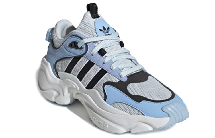 Lookbook (W) adidas Magmur Runner ''Glow Blau'' EE8630