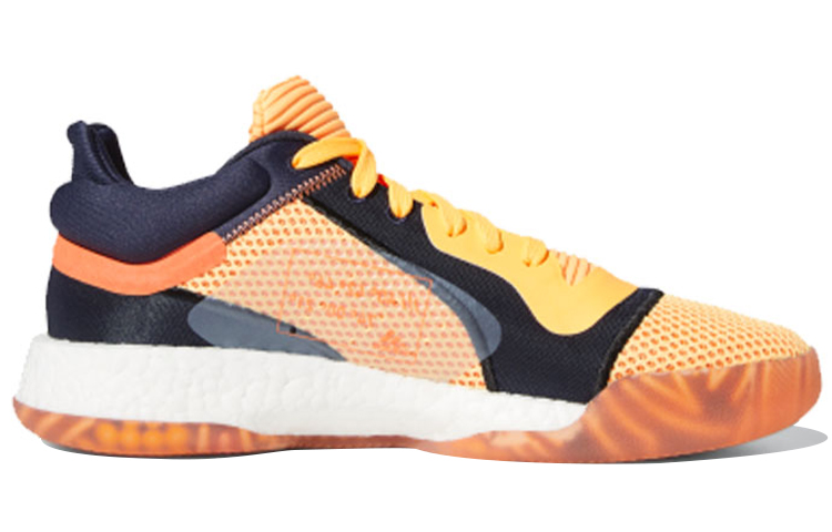 Order (W) Scarpe basse adidas Marquee Boost arancioni EF9802
