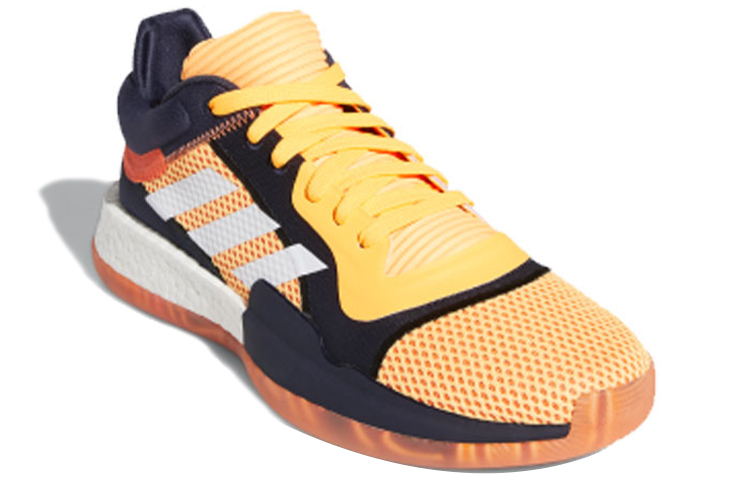 Lookbook (W) Scarpe basse adidas Marquee Boost arancioni EF9802
