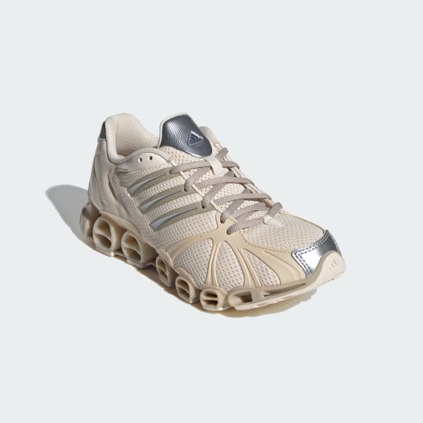 Shop adidas Mega Ghostride 白米/米白/銀金屬 KI6543