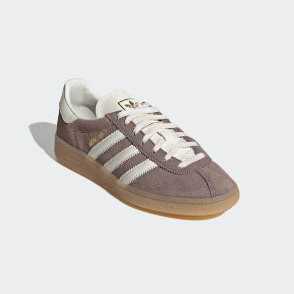 Purchase (W) Adidas Munich Earth Strata/Blanc Cassé/Gomme Chaussures IH4208