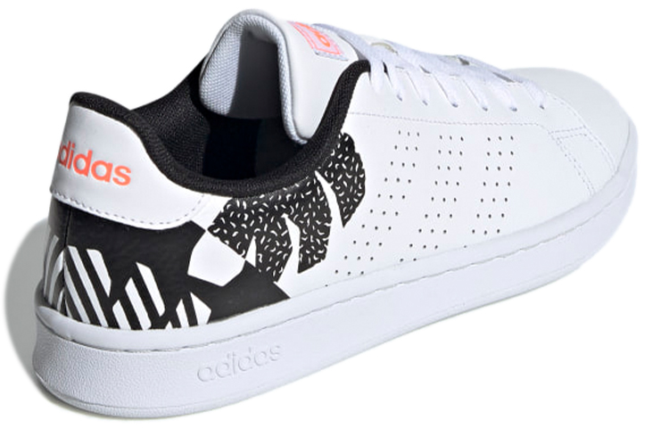 Lookbook (W) (여성용) 아디다스 네오 어드밴티지 화이트/블랙 EH1112 EH1112