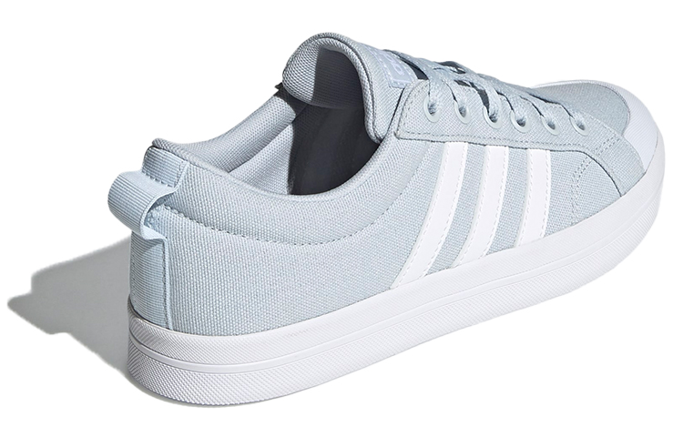 Purchase (W) adidas Neo Bravada Blau Sneaker FY8805