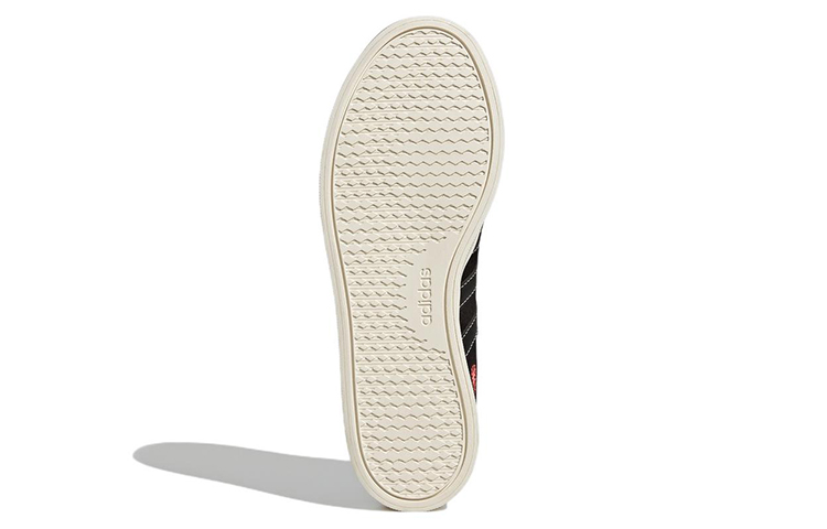 Details for adidas neo Bravada 舒適 耐磨 低筒 單板鞋 女款 黑