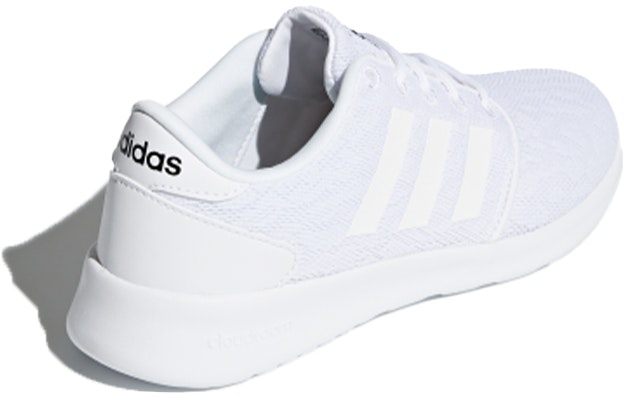 adidas neo Cf Qt Racer 女款 白色 Shop adidas neo Cf Qt Racer 女款 白色