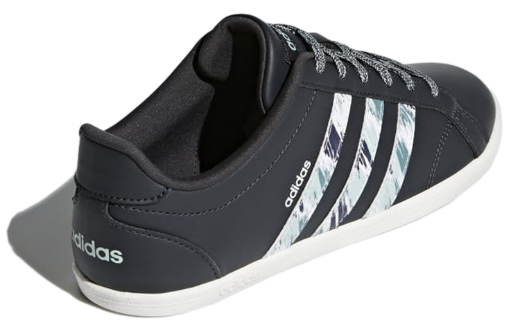 Shop (W) adidas Neo Coneo Qt Schwarz/Weiß BB7324