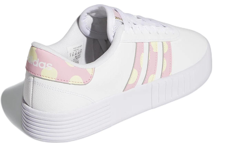 Shop adidas neo Court Bold 低筒休閒板鞋 女款 雲白色