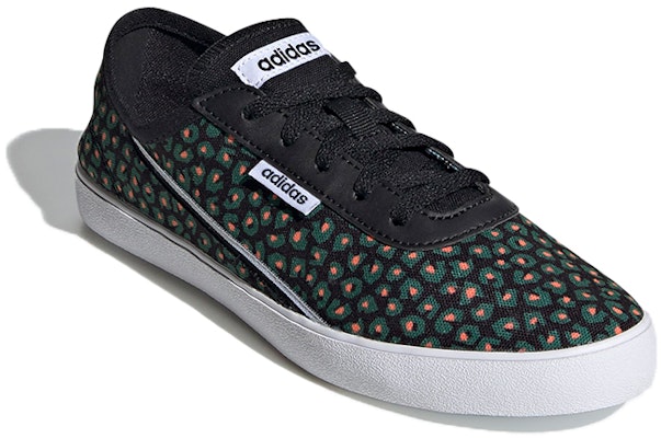 (W) adidas Neo Courtflash X 'Hitam Hijau' EH2549 Lookbook (W) adidas Neo Courtflash X 'Hitam Hijau' EH2549