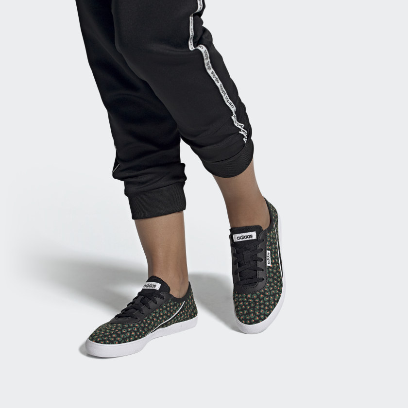 Sizing (W) adidas neo Courtflash X ''Nero Verde'' EH2549