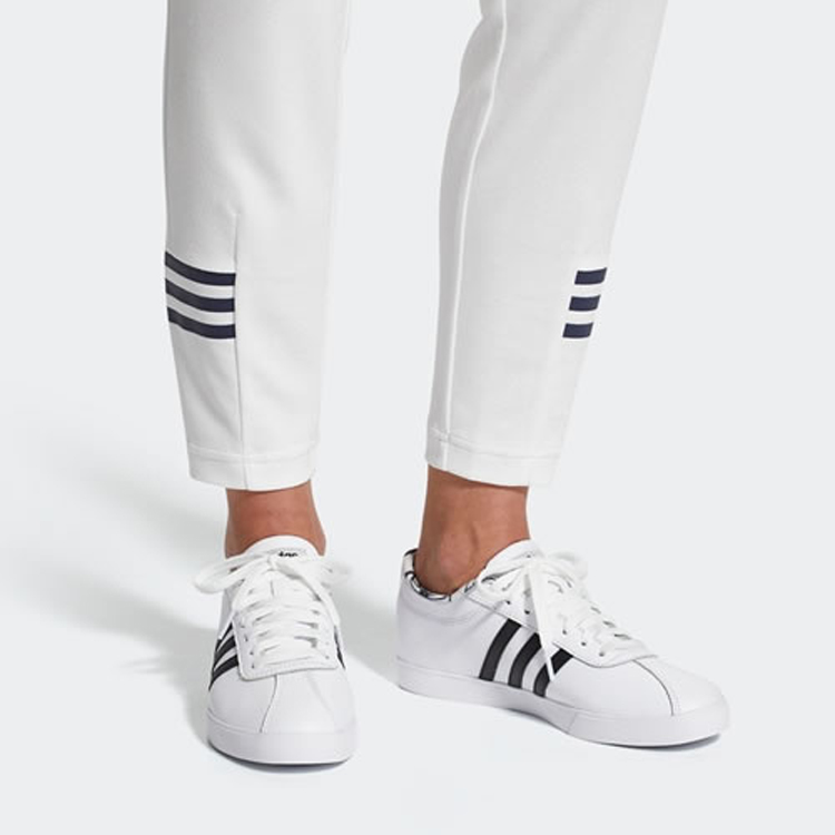 Sizing (W) adidas Neo Courtset Blanc/Noir BB7322