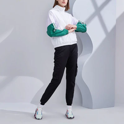 (W) adidas Neo Fav WB 1 連帽外套 森林綠 休閒運動風格 GQ3282 Sizing (W) adidas Neo Fav WB 1 連帽外套 森林綠 休閒運動風格 GQ3282