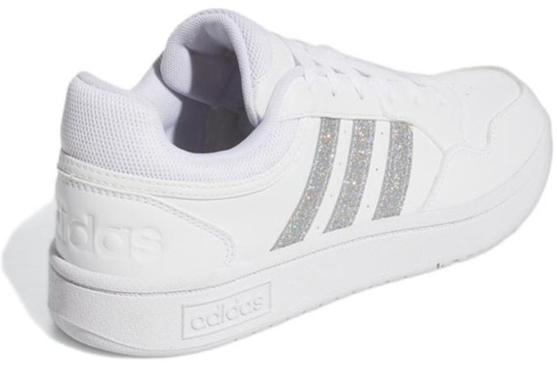 (W) Sepatu Tenis Adidas Neo Hoops 3.0 Low Cut 'Putih Perak Metalik' GY1912 Shop (W) Sepatu Tenis Adidas Neo Hoops 3.0 Low Cut 'Putih Perak Metalik' GY1912