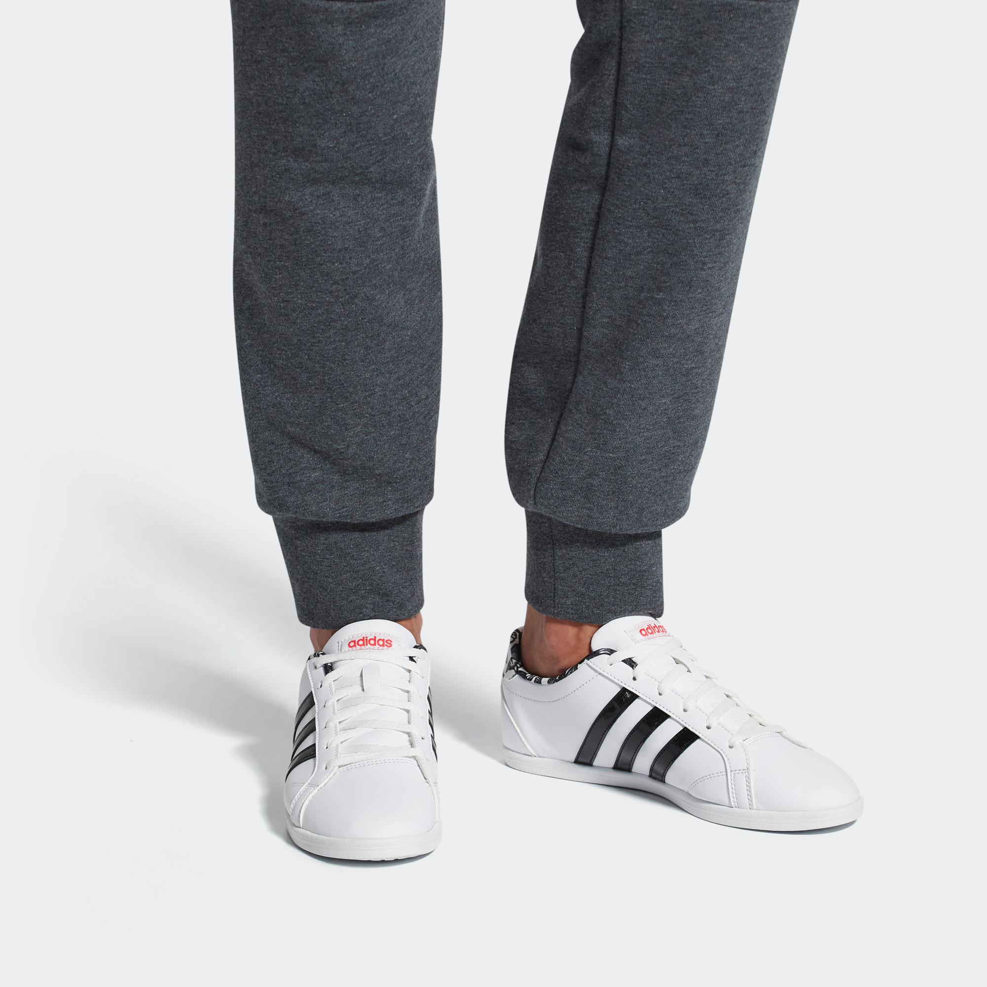 Sizing (W) アディダス NEO ロー  黒白 (Adidas NEO ロー 黒白) DB1804