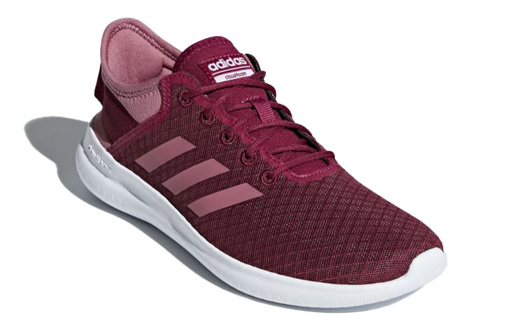 Lookbook (W) adidas neo QT Flex Rot B43753