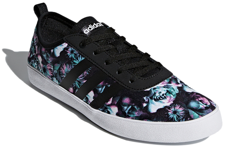 Lookbook (W) adidas NEO QT Vulc 2.0 ''Nero Blu Rosa'' DB1850