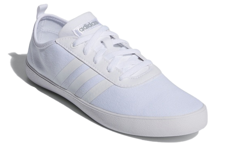 Lookbook (W) adidas Neo Qt Vulc 2.0 Blanc EE4932