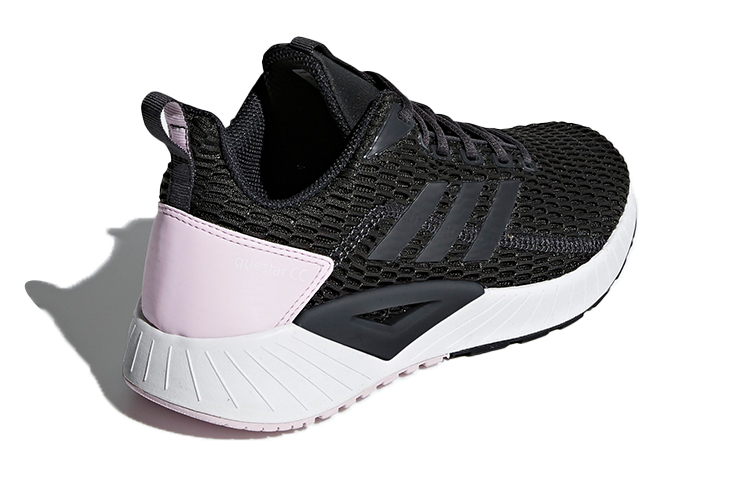 Shop adidas neo Questar CC 女款 黑白粉轉變為 adidas neo Questar CC 女版 黑白粉