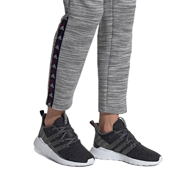(W) adidas neo Questar Flow 'Black Grey White' 圖 7