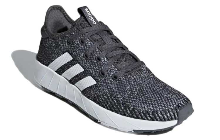 Lookbook (W) adidas NEO Questar X BYD 'Hitam Putih' F34668