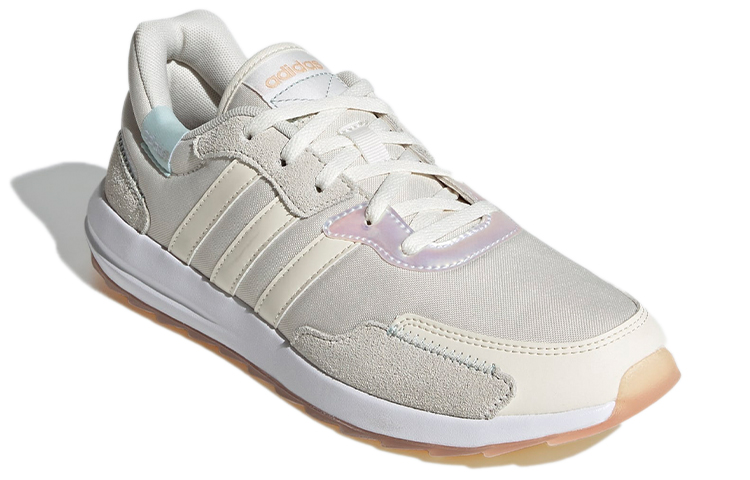 Lookbook (W) adidas Neo Retrorun ''Beige Wit'' GV7374
