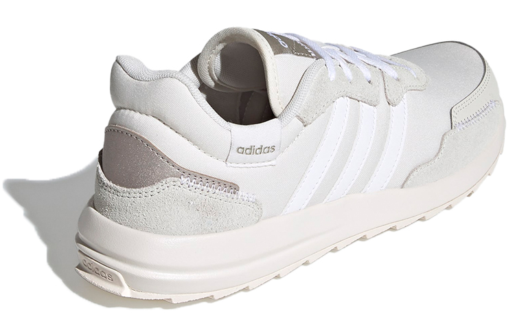 Shop (W) adidas neo Retrorun Beige Scarpe FZ2219