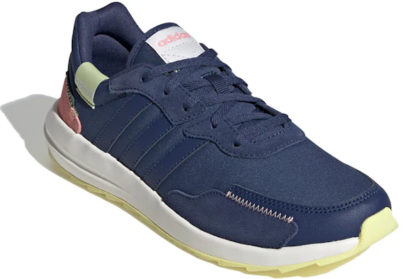 (W) adidas neo Retrorun Blau/Weiß EG4215 Lookbook (W) adidas neo Retrorun Blau/Weiß EG4215