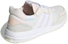 Shop (W) adidas neo Retrorun Merah Muda Terang FW9546