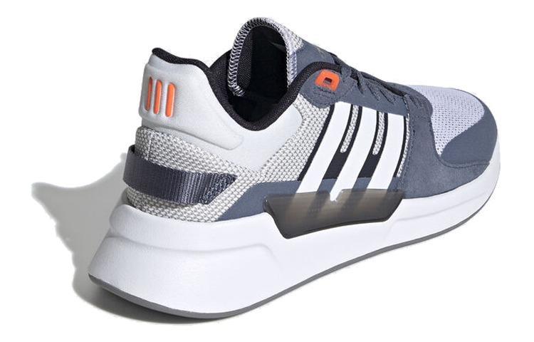 Lookbook adidas neo RUN 90S 女款 墨藍白