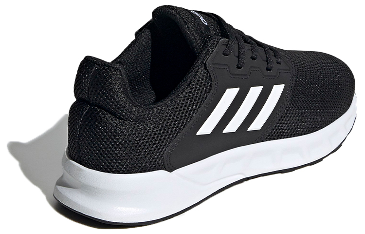 Shop (W) adidas Neo Showtheway Noir/Blanc FX3623