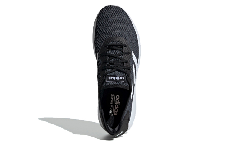 Shop (W) 阿迪达斯NEO Yatra“黑/白” F36520