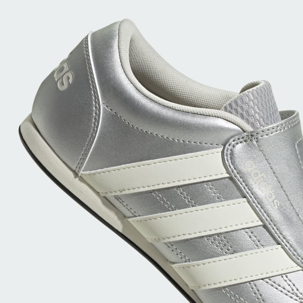 Cheap (W) Zapatillas Adidas New Balance 2002R Tekwen Plateado Mate/Blanco/Negro Core JP9448